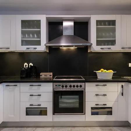 Lilium I - Overlooking Psarou Bay, Mykonos *