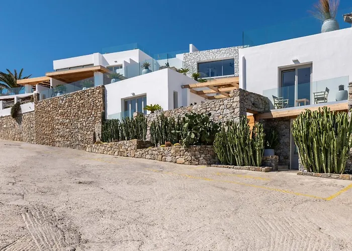Lilium I - Overlooking Psarou Bay, Mykonos וילה פסארו
