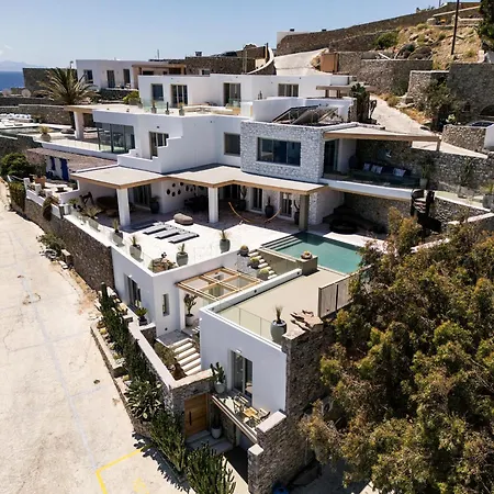 Villa Lilium I - Overlooking Psarou Bay, Mykonos *