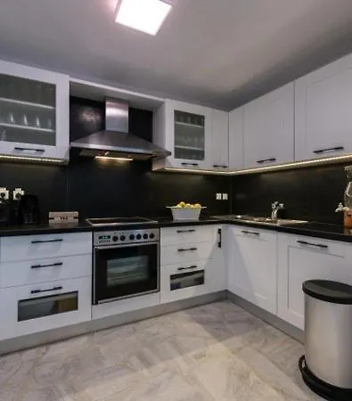 Lilium I - Overlooking Psarou Bay, Mykonos Villa Pszarú