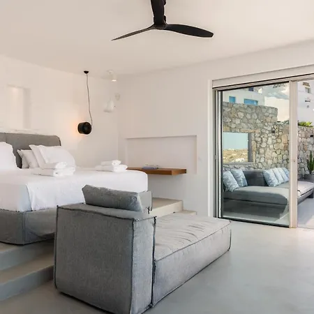 Lilium I - Overlooking Psarou Bay, Mykonos بسارو