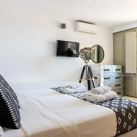 Lilium I - Overlooking Psarou Bay, Mykonos فيلة *