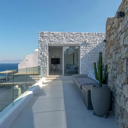 Willa Lilium I - Overlooking Psarou Bay, Mykonos Psarrou
