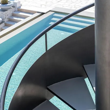 Villa Lilium I - Overlooking Psarou Bay, Mykonos Pszarú