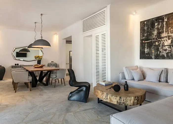 Lilium I - Overlooking Psarou Bay, Mykonos Villa