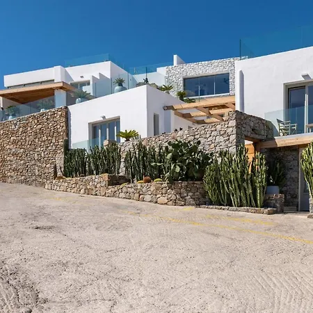 Lilium I - Overlooking Psarou Bay, Mykonos Villa Psarrou